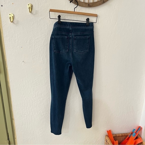 SPANX Jegging Pull On Jeans Size Medium Medium Wash - Picture 5 of 12